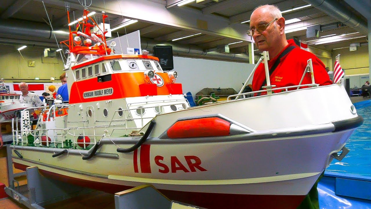88 KG!! RC MODEL RESCUE SHIP CRUISER SAR HERMANN RUDOLF MEYER +SAR EISWETTE IN DEMO!!