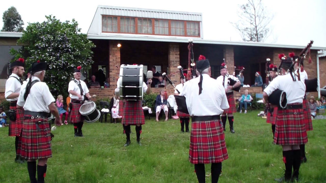 Strathspey Reel Set: Captain Horne, Standard of the Braes of Mar, Kalabakan, Itchy Fingers.