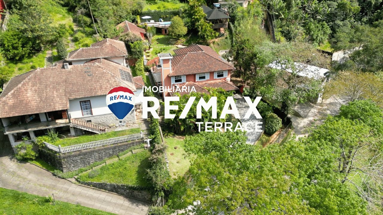 Casa à Venda na Av. Barão do Rio Branco, 500 m² por R$ 2.290.000,00 - Centro - Petrópolis/RJ