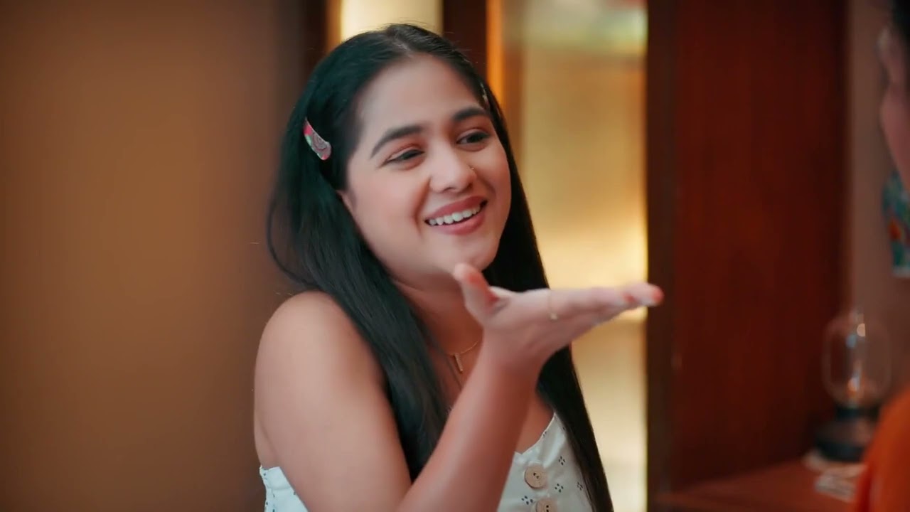 Veen Doghatli Hi Tutena | Ep - 135 | Webisode | Jan 01 2026 | Zee Marathi