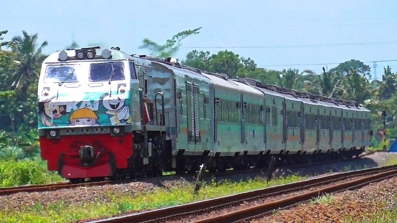 NGEBUT SAMPAI GOYANG PARAH‼️ HUNTING KERETA API LEBARAN 2025 DI SPOT TIMUR STASIUN KEMRANJEN