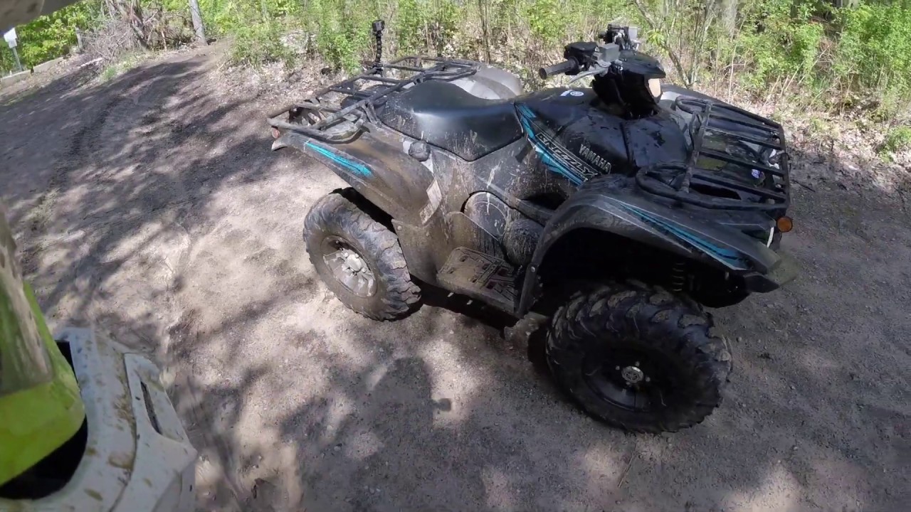 2018 Yamaha Grizzly 700 Walk Around and Ride