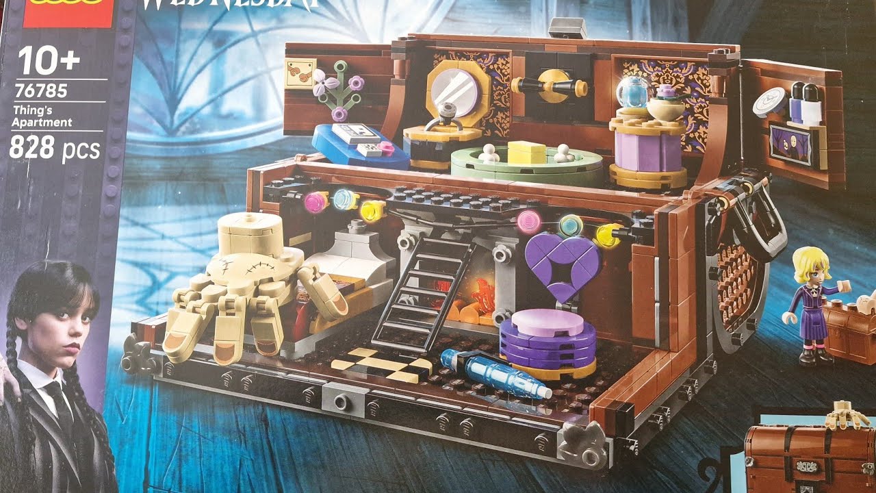 LEGO Wednesday 828 pcs 