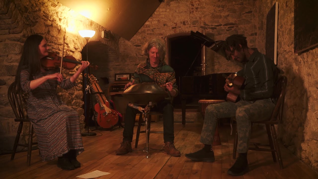 Éamonn Cagney | An Grianán | with Niwel Tsumbu and Zoë Conway