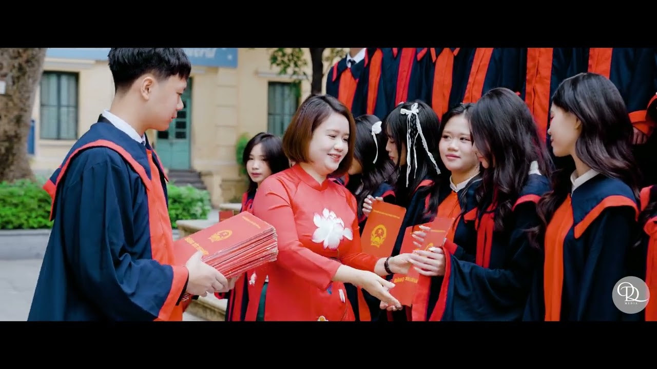 Year book 9D Trưng Vương l QD STUDIO