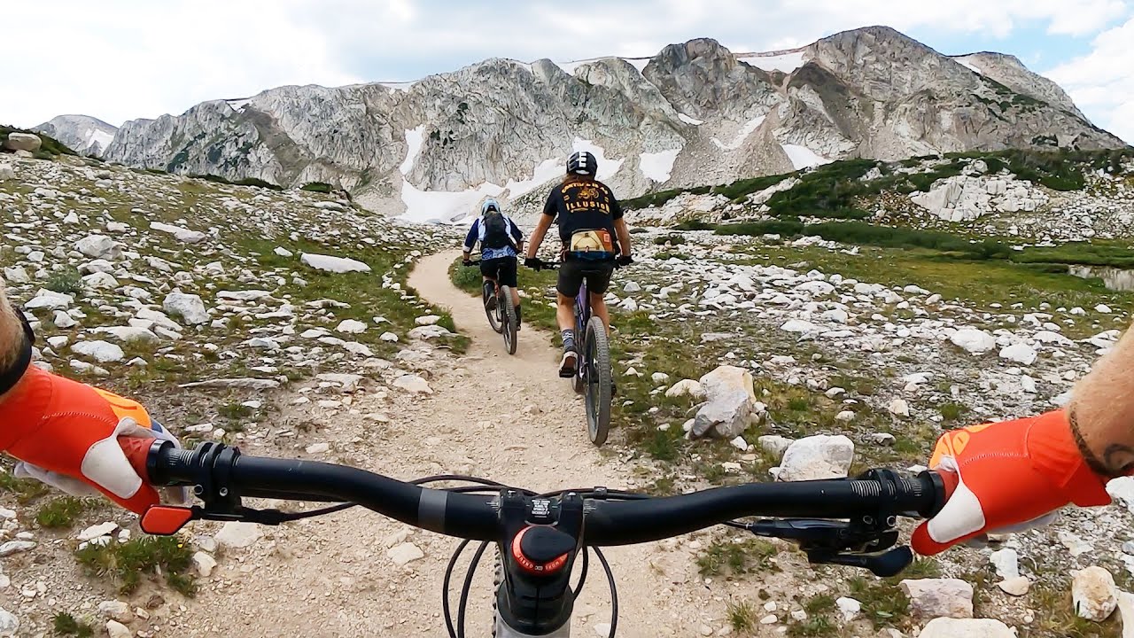 Epic MTB Ride: Stunning Views, Brutal Climbs, & Fast Descents