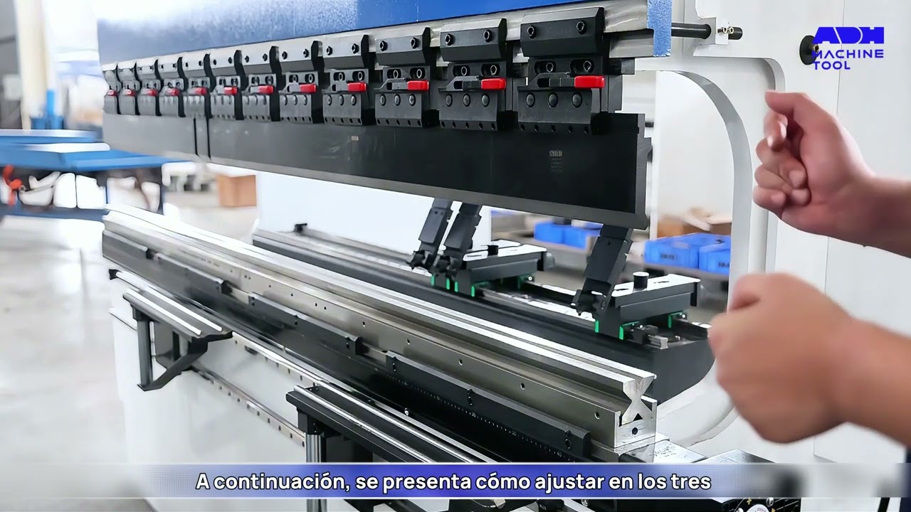 Cómo ajustar el tope trasero de la plegadora