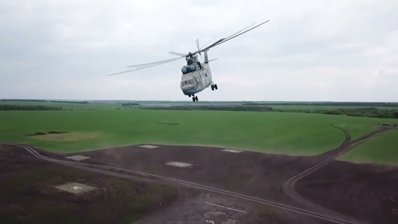 Вертолеты армейской авиации ВКС. Украина май 2022 года. Ми-26, Ми-8, Ка-52