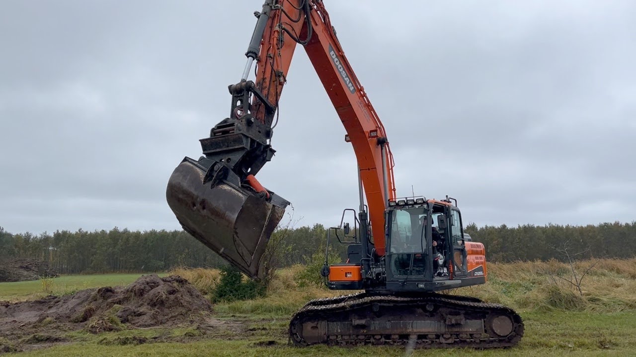 Køb Gravemaskine Doosan Dx 255 lc-5 på Klaravik