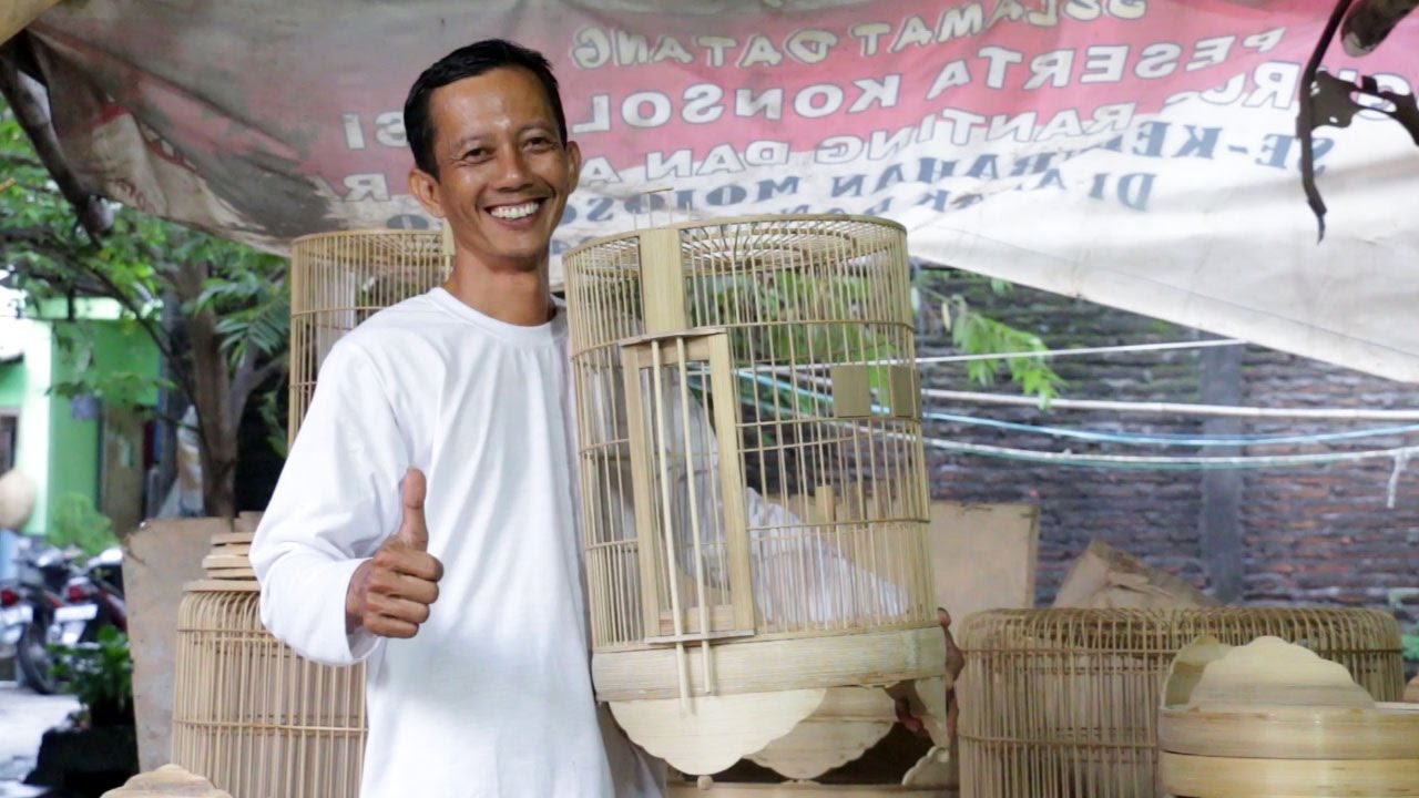 PENGRAJIN SANGKAR BURUNG MOJOSONGO
