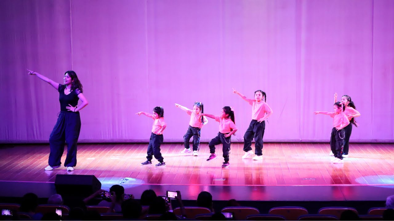 BAILE MODERNO DE 3 A 5 AÑOS - ADRIANA SOSA