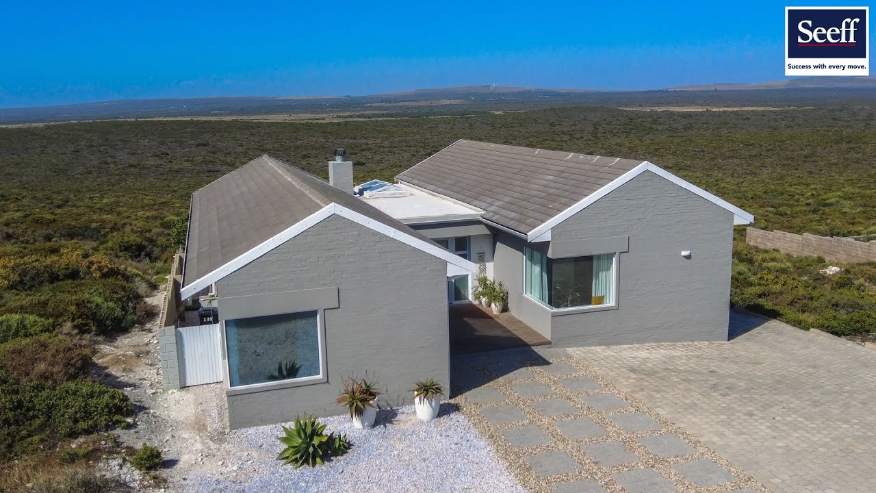 R5,850,000 4 Bedroom House For Sale in Yzerfontein