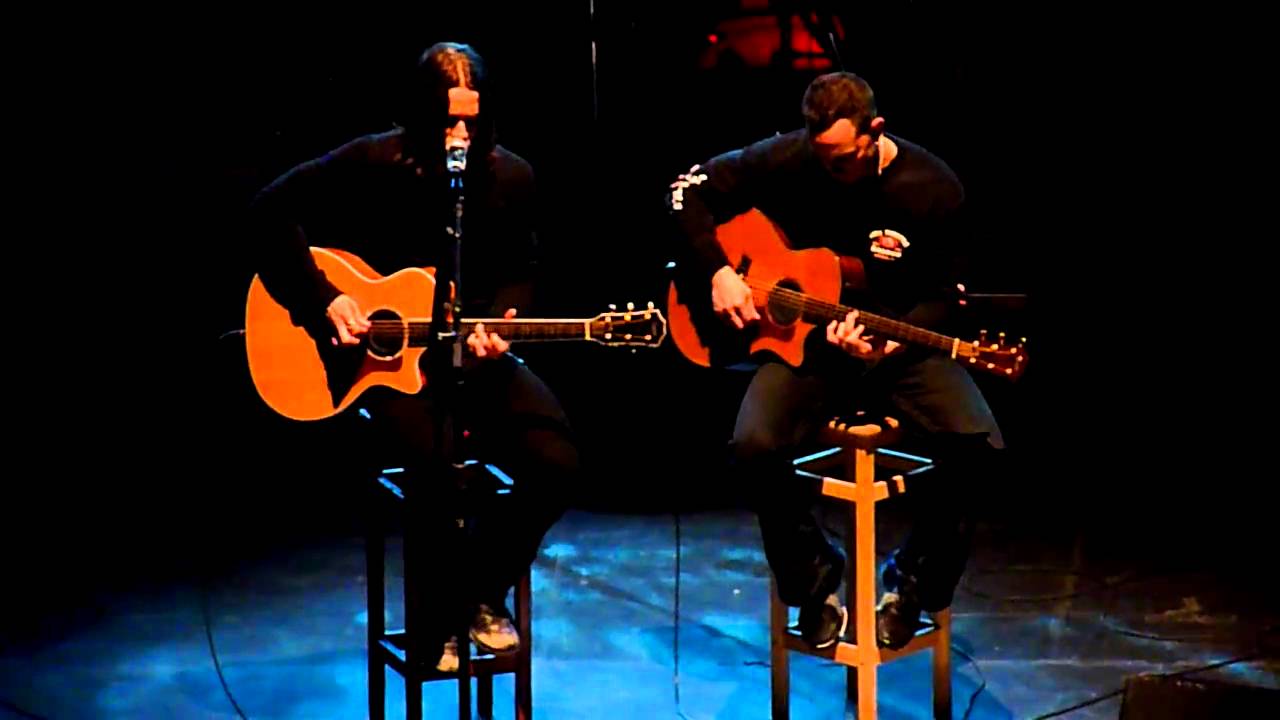Alter Bridge - Wonderful Life (Acoustic) Hammersmith Apollo London