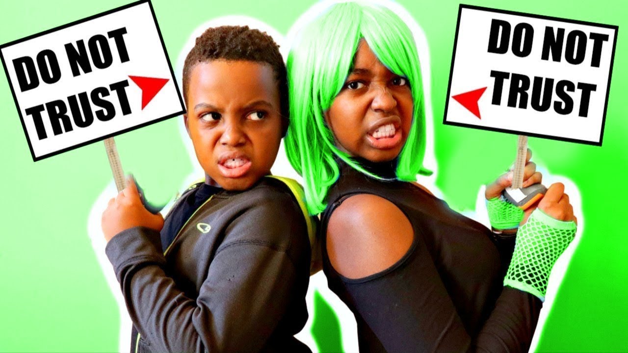 SPY KIDS PART 3! - Shiloh and Shasha - Onyx Kids