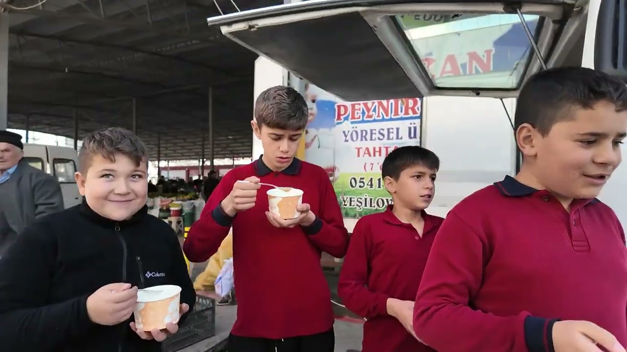Başkan Ercengiz'in Tefenni Pazar Ziyareti