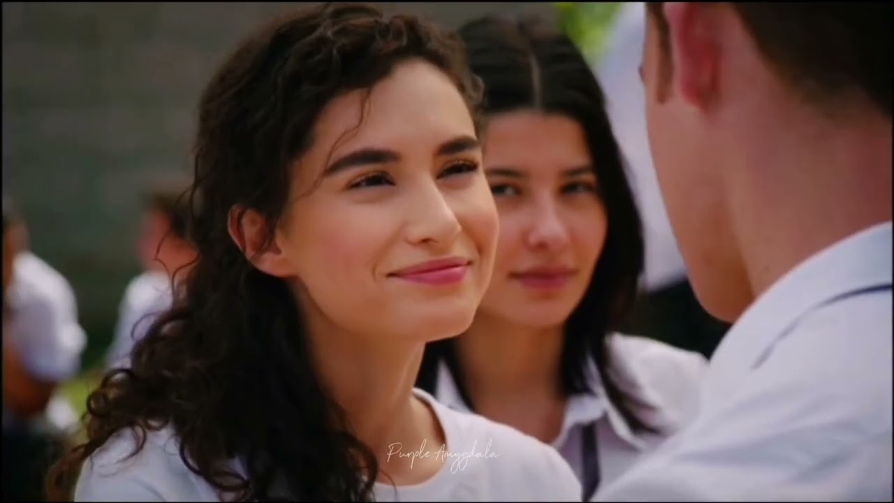 Хулиган влюбился в новенькую, Zeynep & Kerem 