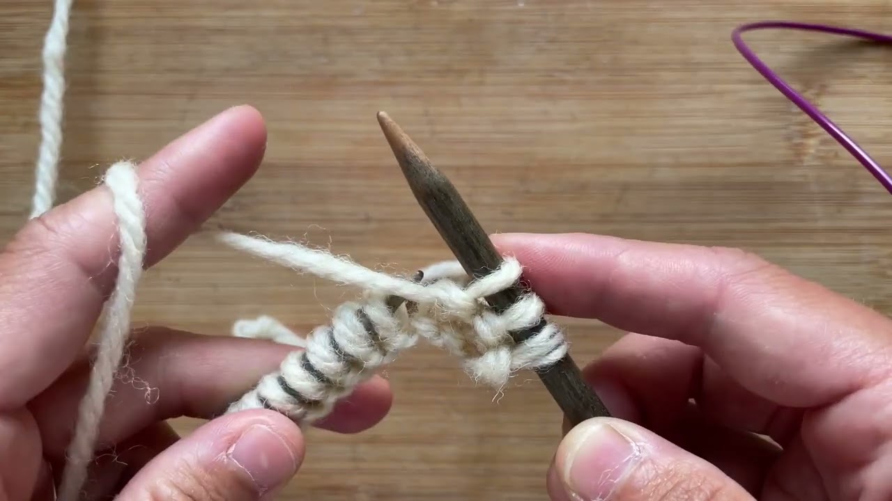上針/ 裏目 (purl, p)
