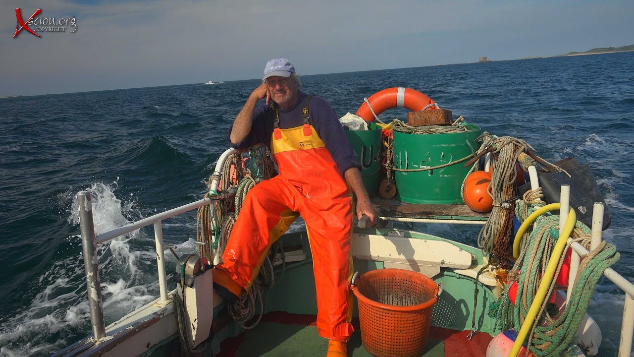 Roddy - A Guernsey Fisherman 4K