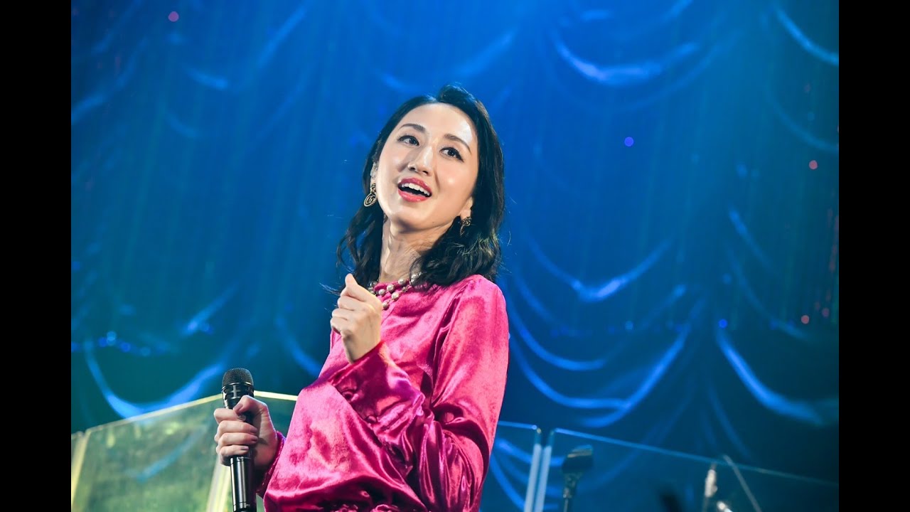 Ms.OOJA「みずいろの雨」（from 歌謡カバーアルバム「流しのOOJA 2〜VINTAGE SONG COVERS〜」）＠東京キネマ倶楽部 LIVE 2022.07.16