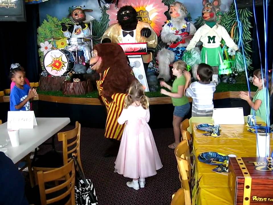 Kayla's Birthday Part at Show Biz Pizza