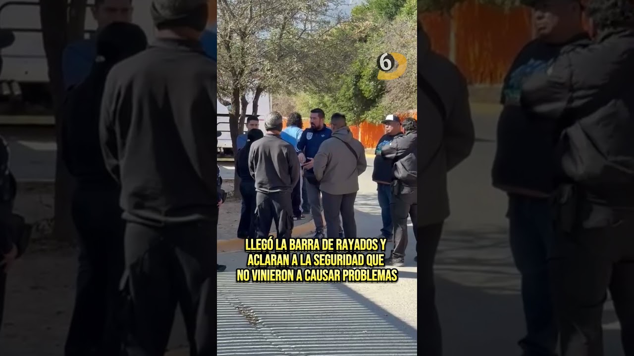 Lleg&oacute; la barra de Rayados y aclaran a la seguridad que no vinieron a causar problemas