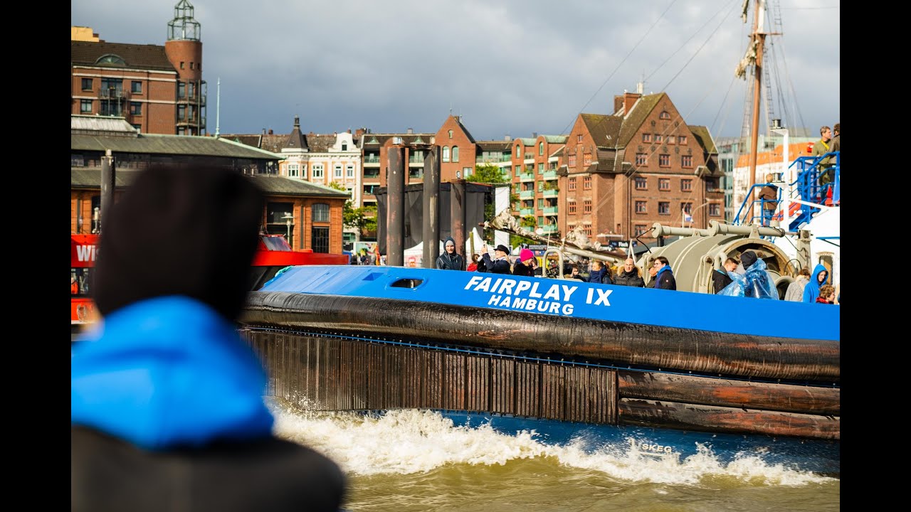 Hafengeburtstag Hamburg 2022 - FAIRPLAY Tug Schlepper POV