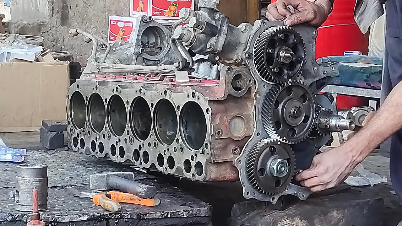 Rebuilding Hino 7D Truck Six Cylinder Engine  || Repairing Diesel Engine