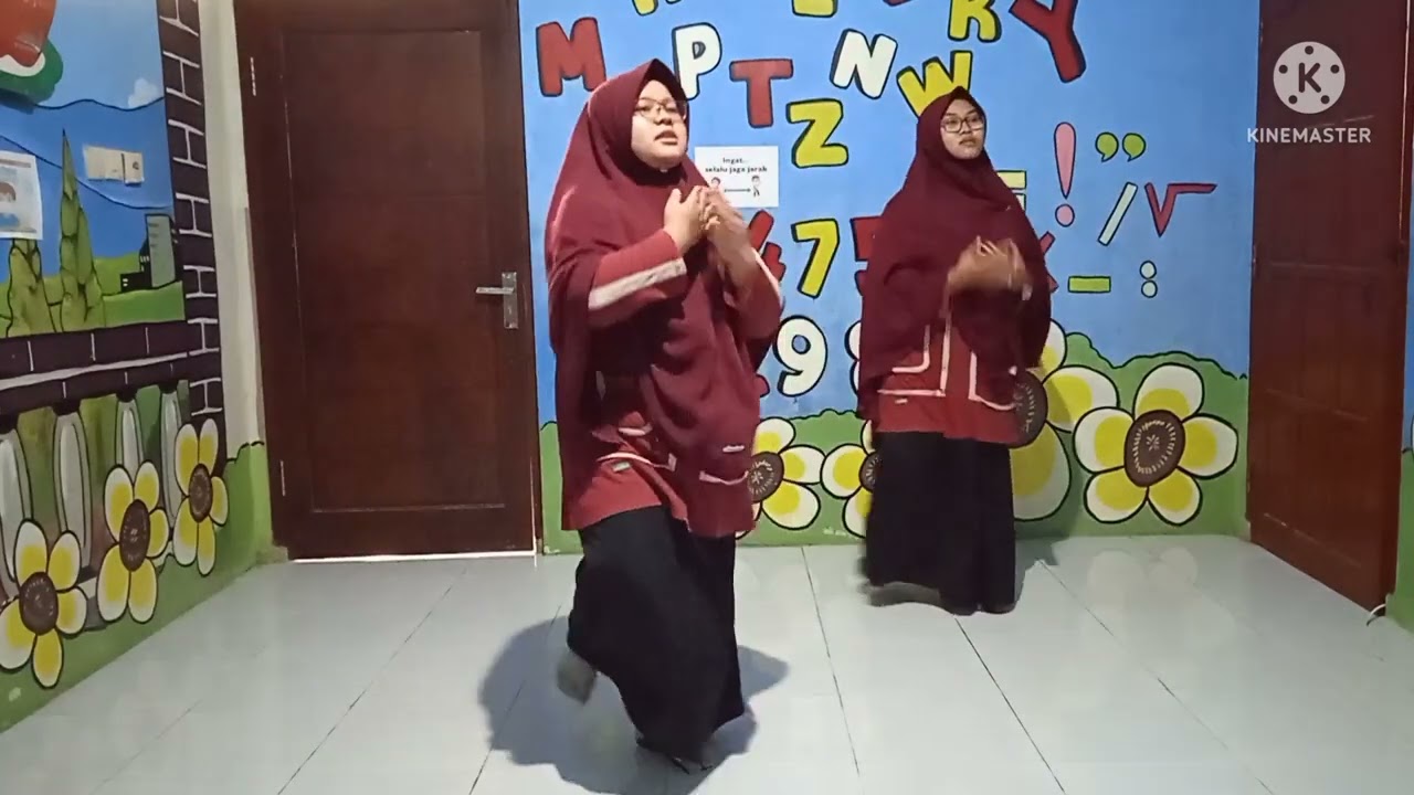 Gerak dan Lagu 