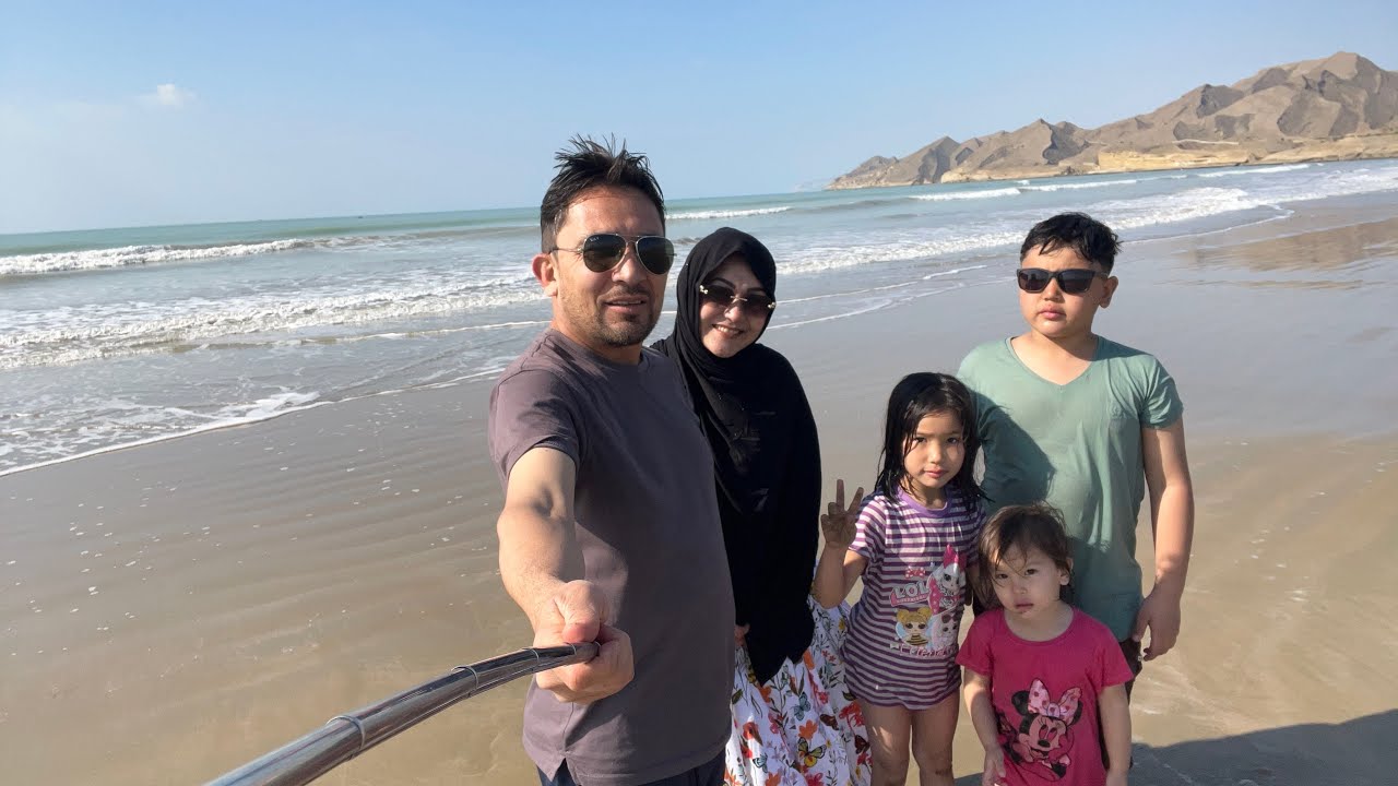E qadar khobshi jaga khamoshi wa sirf mo family wow 🤷‍♀️🧿mom life with 3 kids#faimlyvlog 