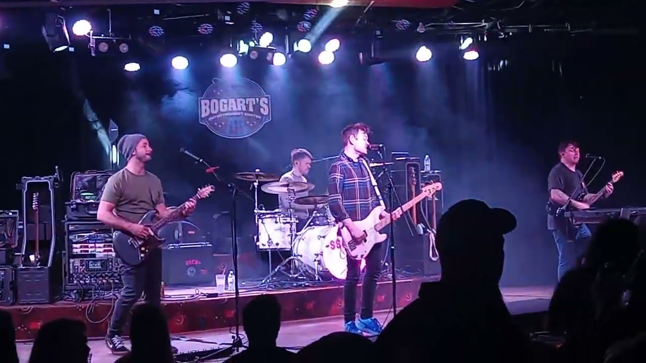 Some Shitty Cover Band - Shut Up and Dance (Walk the Moon cover)