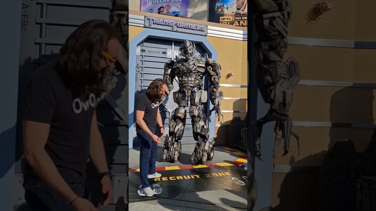 Megatron roasts tourists at Universal Studios Hollywood at Transformers meet and greet.