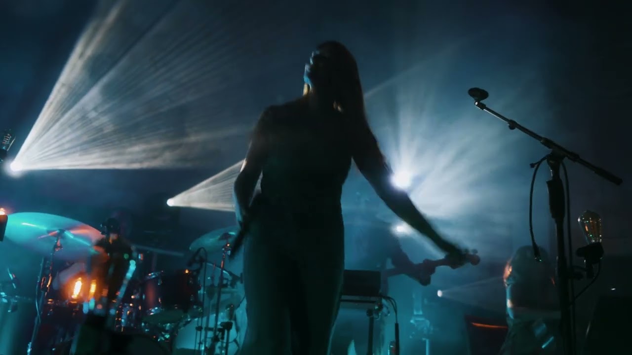 VINTER - Crashing (Live from Meistersaal Berlin)