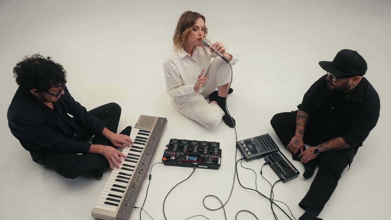 Hello Seahorse! - Las Dos Juntas (Video Oficial)