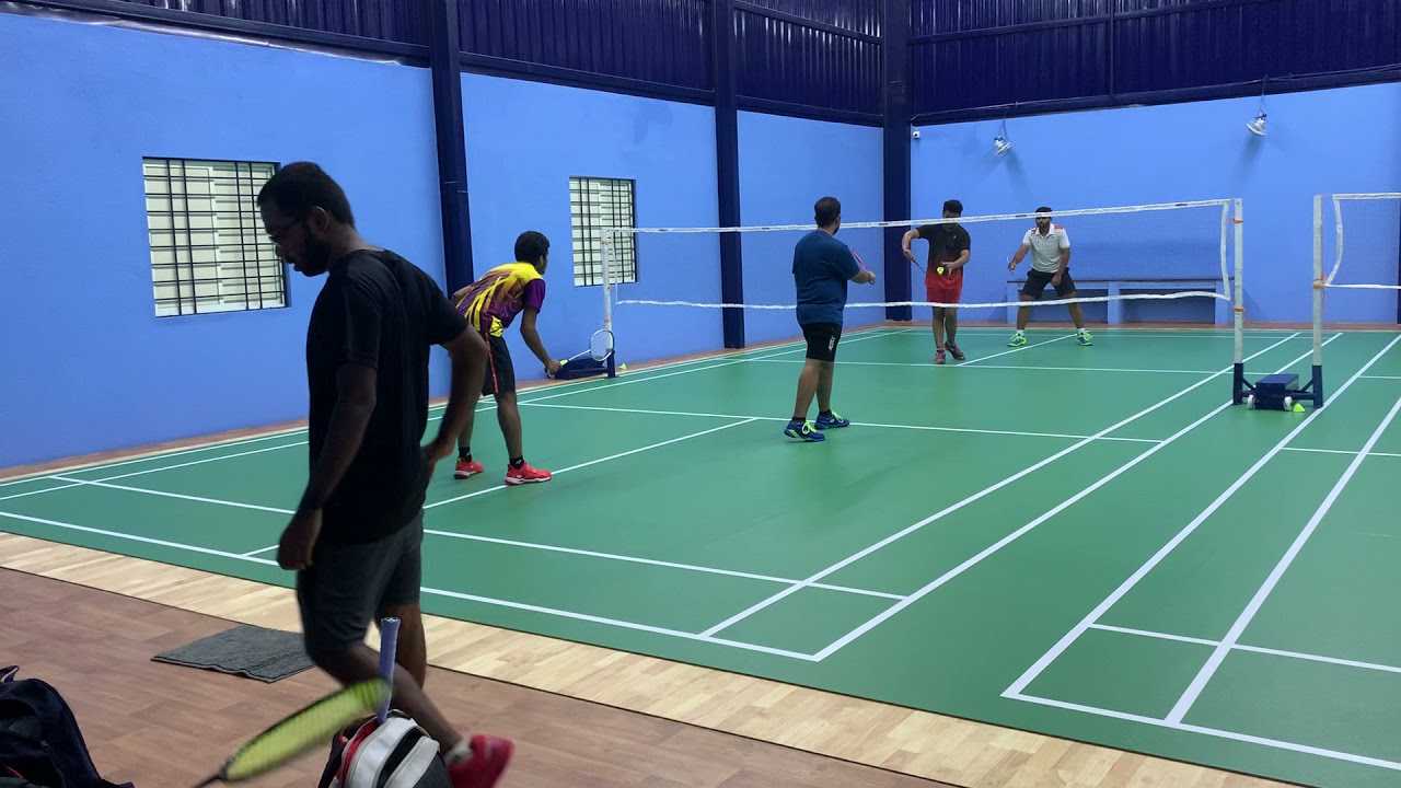 FRIENDLY BADMINTON DOUBLES MATCH | MUUNSIFF & SRIKAR VS VIJAY & MITHRA