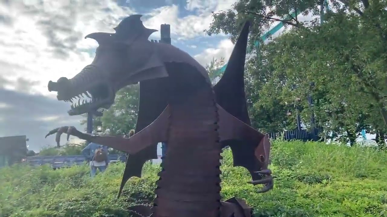 Day Walk Canadas Wonderland #11