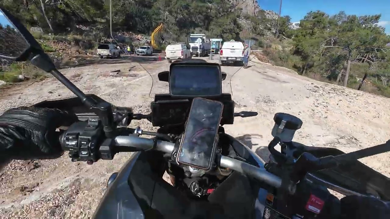 Altınyaka Hisarçandır Yolu Göçmüş Heyelan Bölgesi 😱💙🏍️🩶