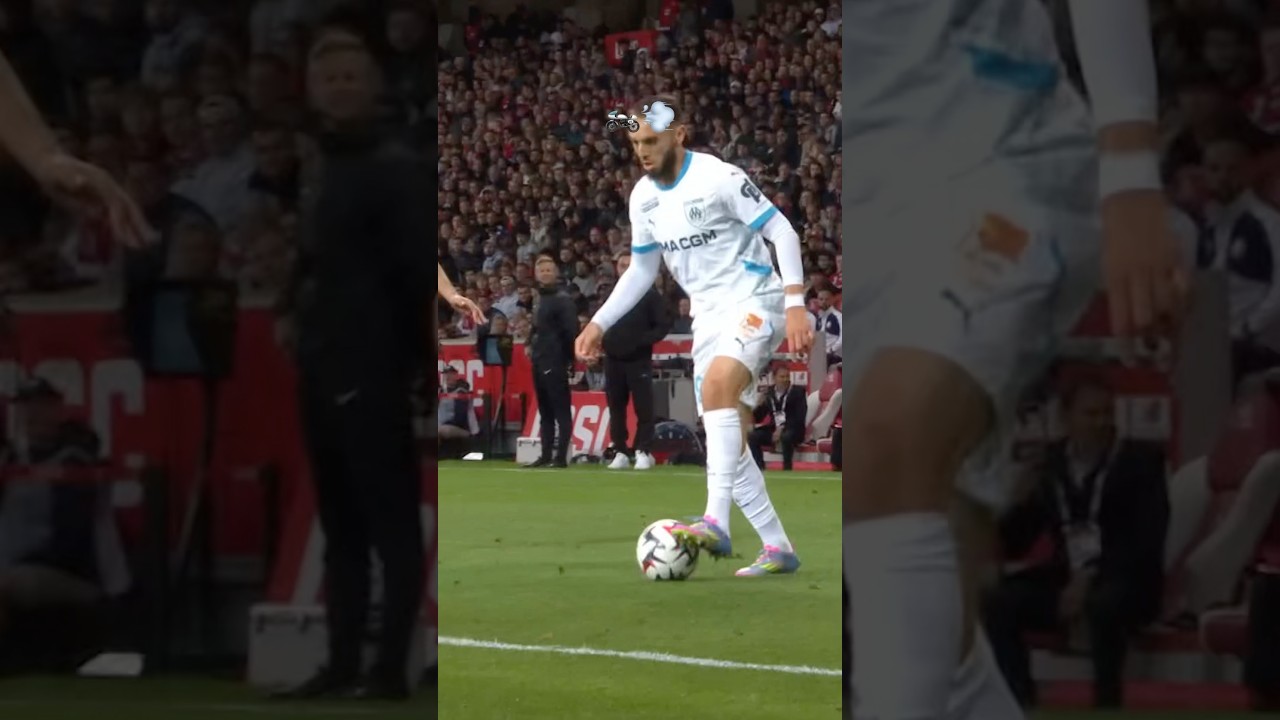 Viens j't'emm&egrave;ne en balade 🎶🇩🇿 #nutmeg #ligue1 #gouiri #algeria #skill #foot