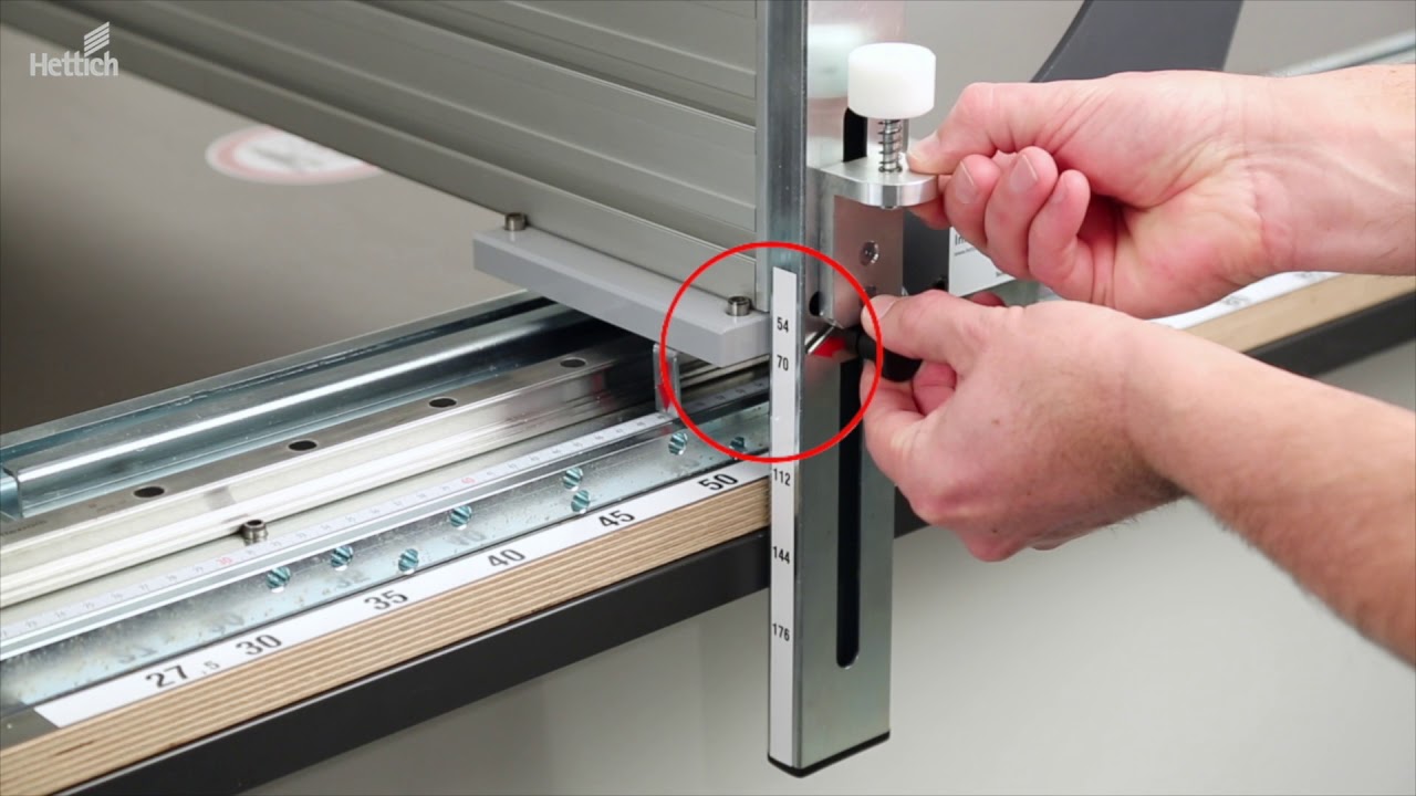 InnoFit 300: Montagehilfe f&uuml;r InnoTech Schubk&auml;sten von Hettich