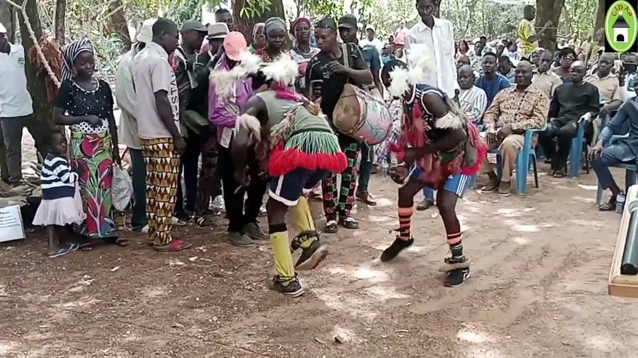 DANCE TRADITIONNELLE NAWDA DOUFELGOU NIAMTOUGOU NORD TOGO