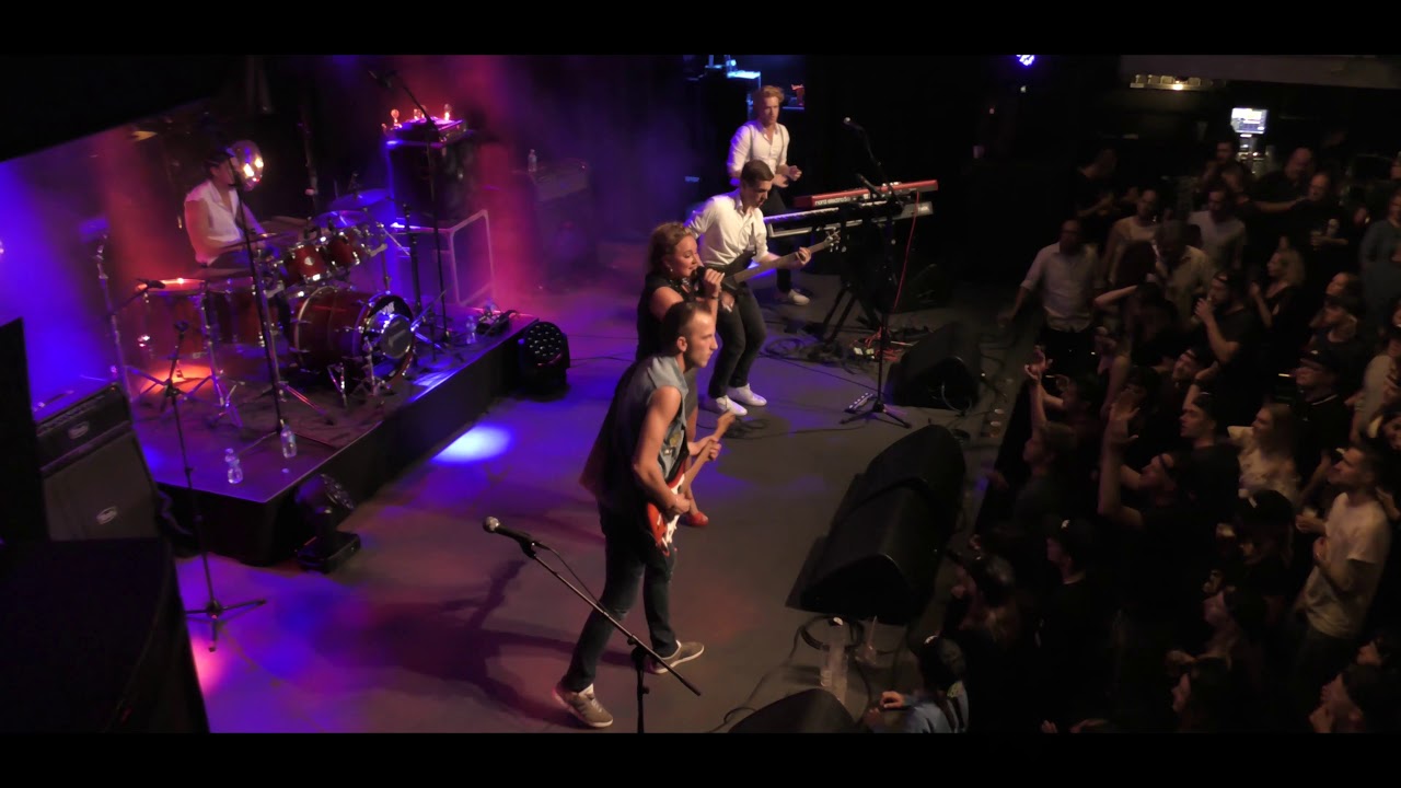 SMÛK - Something's Gotta Hold On Me / Nutbush City Limits