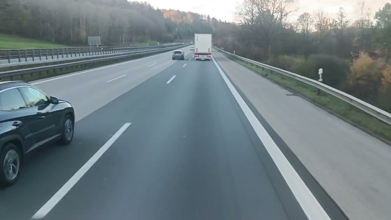 Driving in Deutschland Rosenheim - München A8 part 1