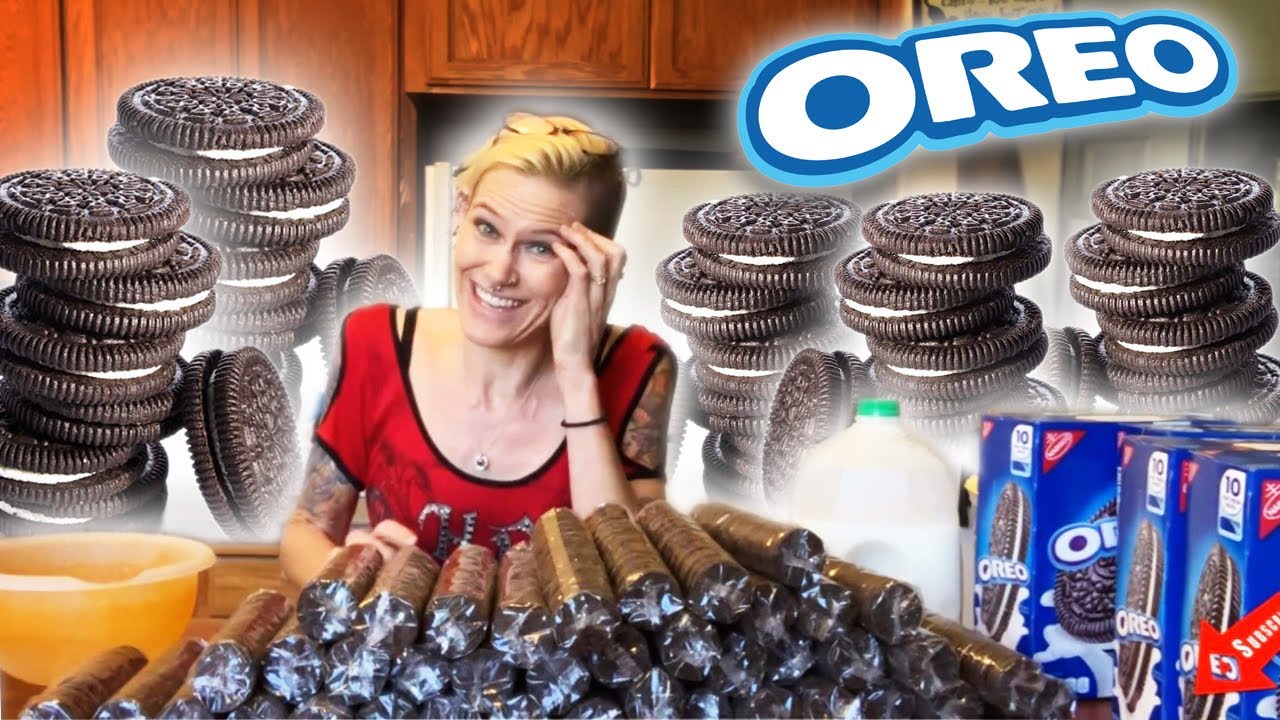 OREO NEW WORLD RECORD -520 OREOS - OVER 13 LBS! MATT STONIE DEFEATED! 40 PACKAGES VS MOLLY SCHUYLER