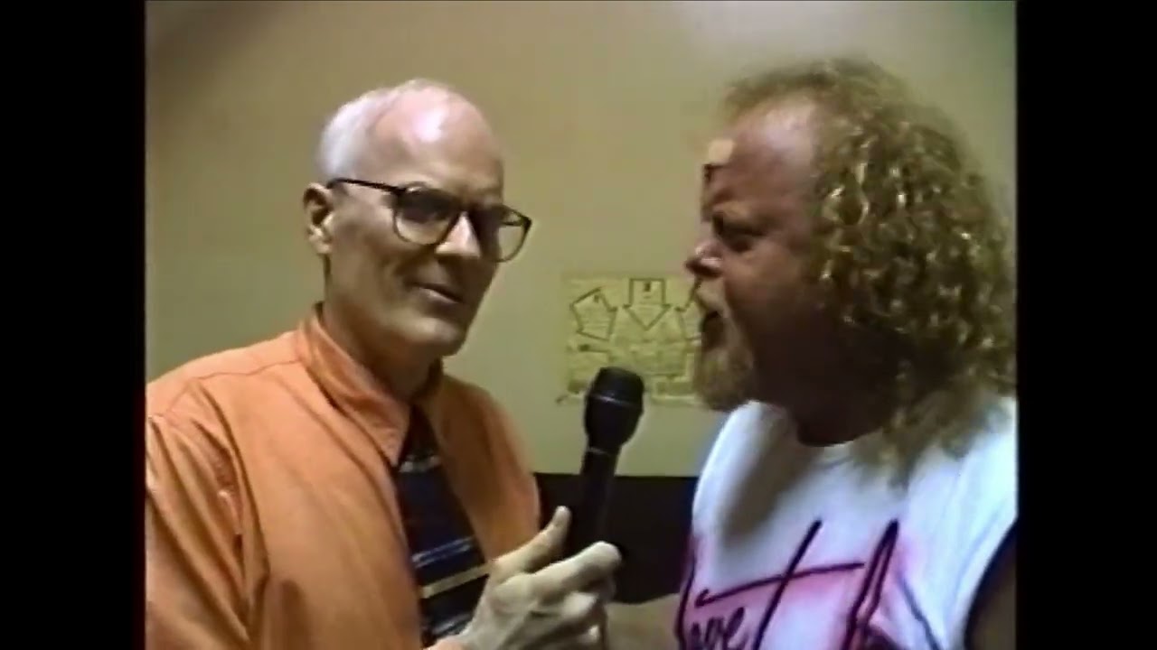 Don't Mess with the Dump Truck - Dump Truck Dave Perry - World Wide Magazine (1996)