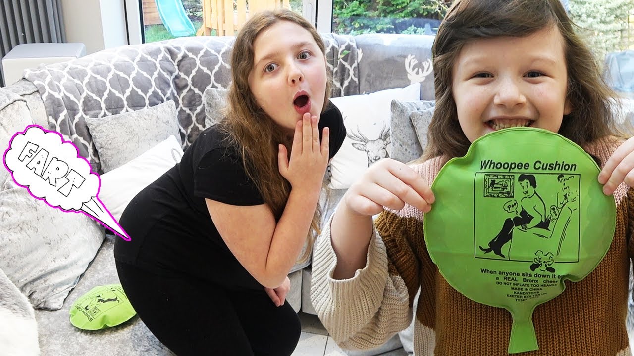 Elf Woopie Cushion Fart Pranks with Ava Isla and Olivia