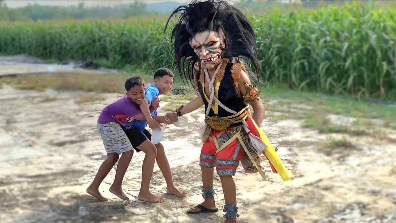 Lucu Bikin Ngakak !! Detik detik Pengejek Ketangkap Buto Ngamuk Barongan Blora Gembong Aji Joyo