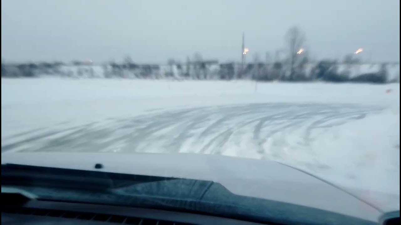 Шины Hankook Winter i cept iZ2 W616 в горку и на льду