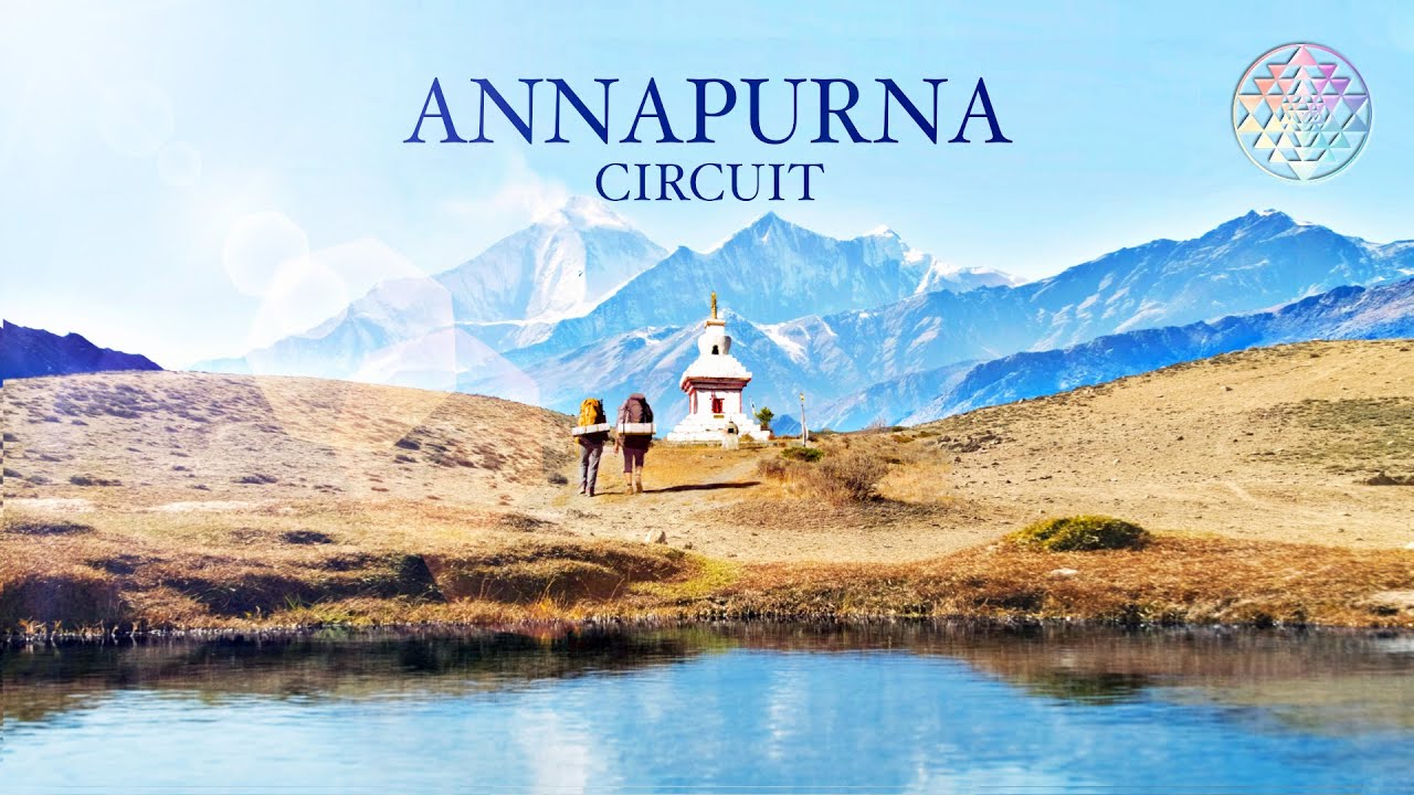 Silent hiking the Annapurna Circuit in Nepal | Tibetan villages, the high pass and majestic valleys