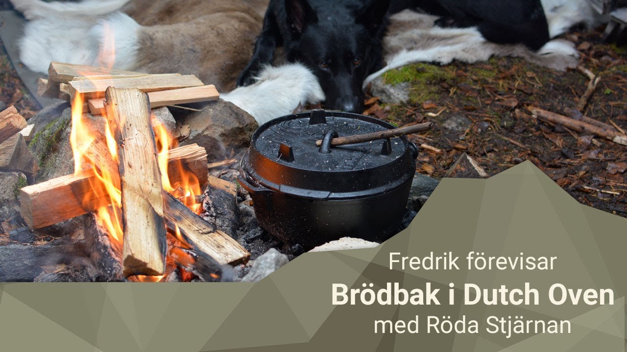 Fredrik bakar bröd i Petromax Dutch Oven