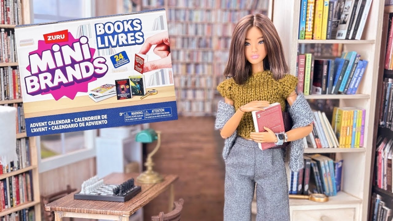 Unboxing Mini Brands Books Series 2 Advent Calendar!