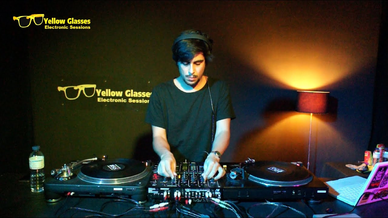Nave Mãe - Yellow Glasses Electronic Sessions